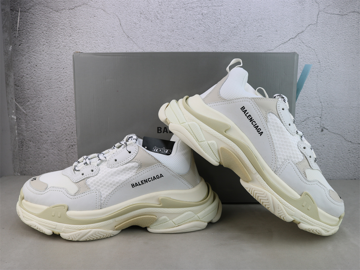 G5 Batch Balenciaga Triple S In White 524036W2CA19000